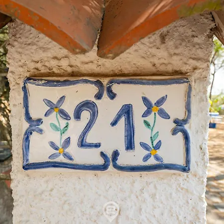 Bluebell * Fort Village